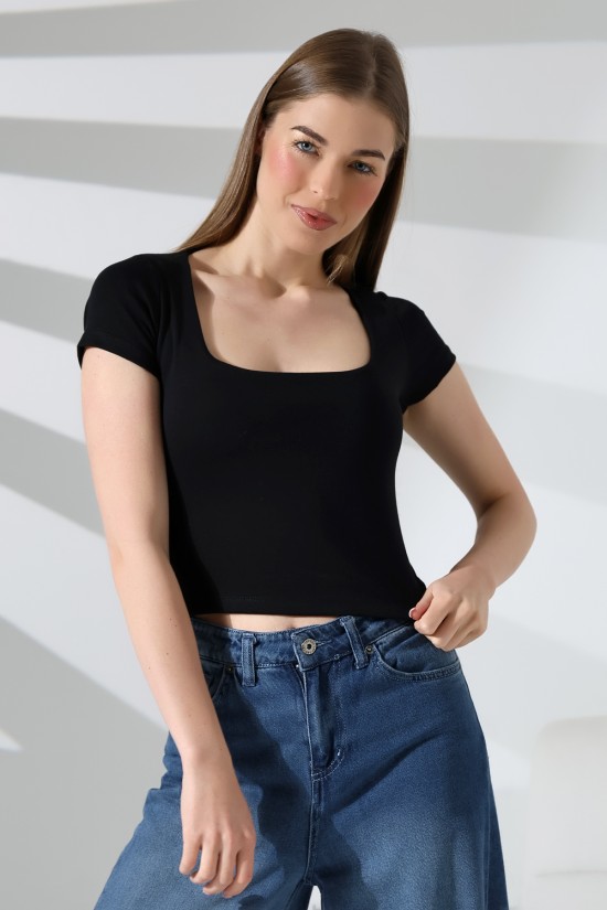 21804  KADIN KISA KOL FULL LYC RİB KOMPAKT PENYE TULUM KOL KARE YAKA BADY 