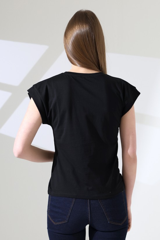 21979 KADIN BİSİKLET YAKA KOL EVİ PARÇALI TSHIRT 21979 KADIN BİSİKLET YAKA KOL EVİ PARÇALI TSHIRT