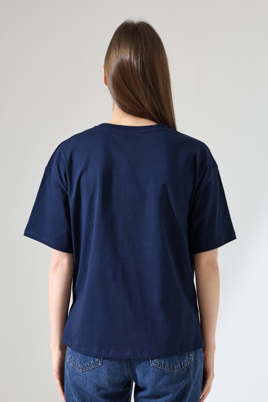 21929 KADIN KISA KOL GENİŞ VE YANLARI YIRTMAÇLI ARKASI OVAL BİSİKLET YAKA TSHIRT 21929 KADIN KISA KOL GENİŞ VE YANLARI YIRTMAÇLI ARKASI OVAL BİSİKLET YAKA TSHIRT