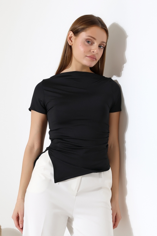 22027  KADIN TULUMKAYIK YAKA MİKRO KISA KOL SOLYANI BÜZGÜLÜ SAĞYANI YIRTMAÇLI TSHIRT 