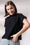 19588 BAYAN DİK YAKA KISA KOLU BEDENDE PAMUKLU KISA TSHIRT 19588 BAYAN DİK YAKA KISA KOLU BEDENDE PAMUKLU KISA TSHIRT