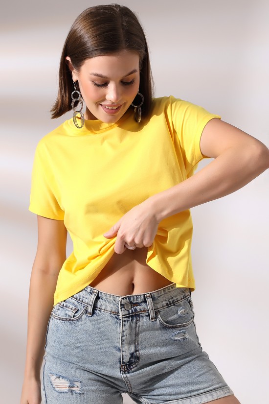 19588 BAYAN DİK YAKA KISA KOLU BEDENDE PAMUKLU KISA TSHIRT 19588 BAYAN DİK YAKA KISA KOLU BEDENDE PAMUKLU KISA TSHIRT