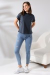 19588 KADIN DİK YAKA KISA KOLU BEDENDE PAMUKLU KISA TSHIRT