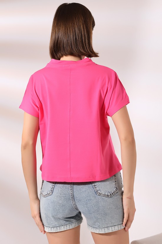 19588 BAYAN DİK YAKA KISA KOLU BEDENDE PAMUKLU KISA TSHIRT 19588 BAYAN DİK YAKA KISA KOLU BEDENDE PAMUKLU KISA TSHIRT