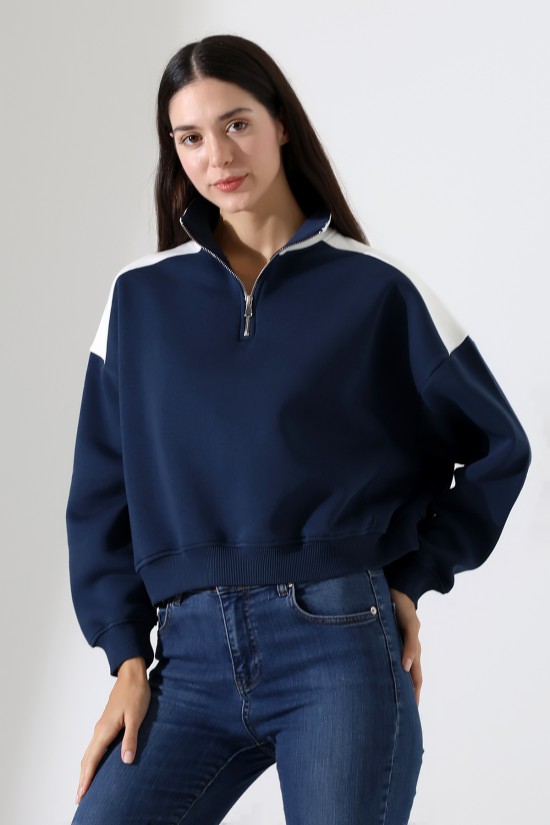 21963 KADIN 3 İP FERMUARLI KAMYONÖR GÖMLEK YAKA OMUZLARI VE YAKA GARNİLİ SALAŞ YANLARI KUPLU GENİŞ SWETSHIRT 21963 KADIN 3 İP FERMUARLI KAMYONÖR GÖMLEK YAKA OMUZLARI VE YAKA GARNİLİ SALAŞ YANLARI KUPLU GENİŞ SWETSHIRT