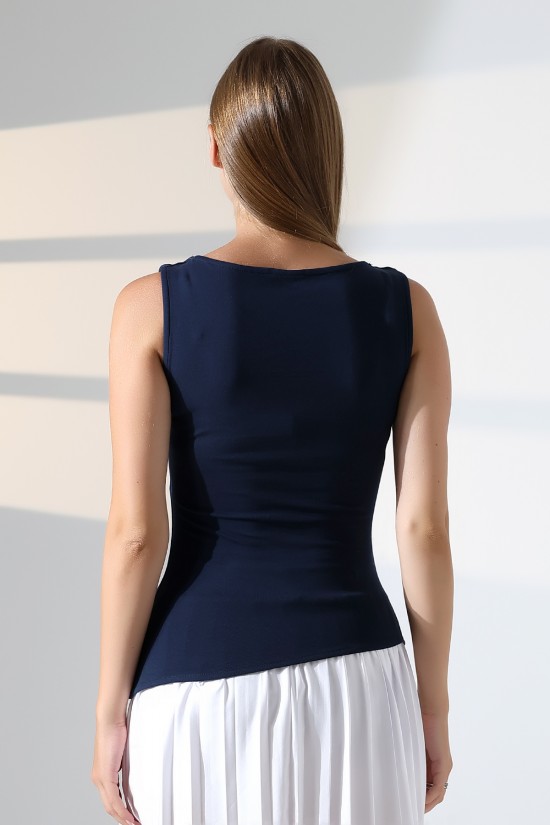 22050 KADIN KAYIK YAKA ÖN BEDENİ ASİMETRİK VE YANDAN 2 PENSLİ FULL LYC RİBANA TULUM OFİS ATLET 22050 KADIN KAYIK YAKA ÖN BEDENİ ASİMETRİK VE YANDAN 2 PENSLİ FULL LYC RİBANA TULUM OFİS ATLET