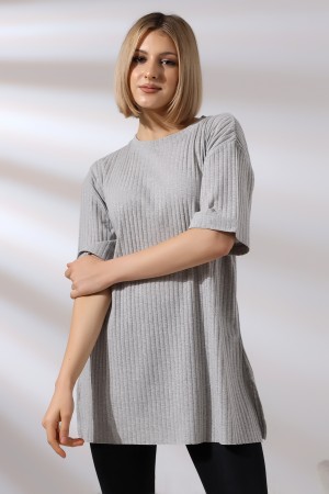 21493 KADIN 7X4 KAŞGORSE  OVERSİZE  YANLARI YIRTMAÇLI BİSİKLET TUNİK TSHIRT