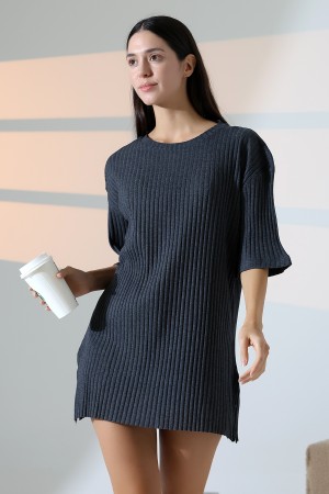 21493 KADIN 7X4 KAŞGORSE  OVERSİZE  YANLARI YIRTMAÇLI BİSİKLET TUNİK TSHIRT