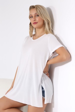 19598 KADIN KISA KOL KATLAMA. YANL YARI DİKİŞSİZ VE YIRTM.VSK BİSİKLET YAKA TUNİK TSHIRT