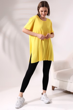 19598 KADIN KISA KOL KATLAMA. YANL YARI DİKİŞSİZ VE YIRTM.VSK BİSİKLET YAKA TUNİK TSHIRT