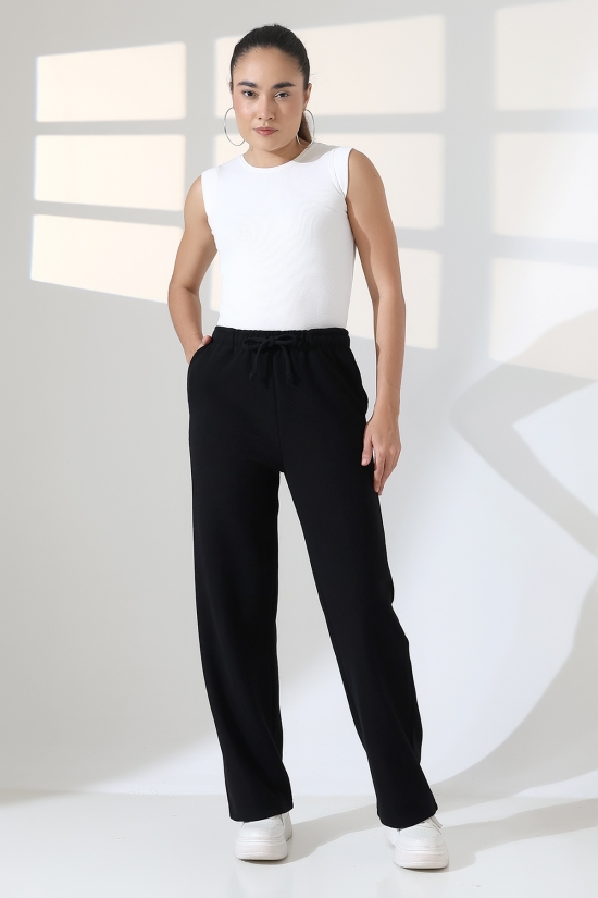 22165 KADIN FIRÇALI SELANİK CEPLİ İNCE BELLASTİKLİ PAÇASI AÇIK SALAŞ PANTOLON 22165 KADIN FIRÇALI SELANİK CEPLİ İNCE BELLASTİKLİ PAÇASI AÇIK SALAŞ PANTOLON