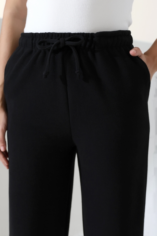 22165 KADIN FIRÇALI SELANİK CEPLİ İNCE BELLASTİKLİ PAÇASI AÇIK SALAŞ PANTOLON 22165 KADIN FIRÇALI SELANİK CEPLİ İNCE BELLASTİKLİ PAÇASI AÇIK SALAŞ PANTOLON