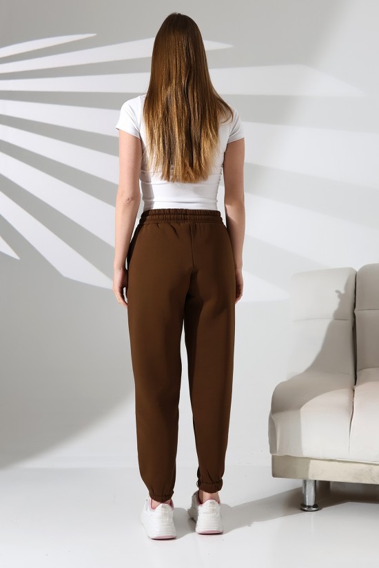 21629 KADIN 3 İP PENYE KOMPAKT ŞARDONLU CEPLİ PAÇASI LAST EŞOFMAN PANTOLON 21629 KADIN 3 İP PENYE KOMPAKT ŞARDONLU CEPLİ PAÇASI LAST EŞOFMAN PANTOLON