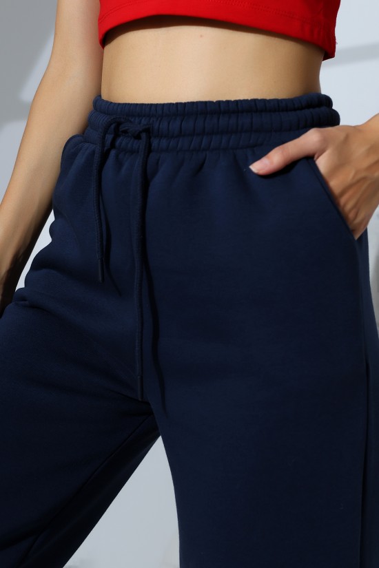 21776 KADIN 3 İP PENYE KOMPAKT ŞARDONLU CEPLİ PAÇASI AÇIK EŞOFMAN PANTOLON 21776 KADIN 3 İP PENYE KOMPAKT ŞARDONLU CEPLİ PAÇASI AÇIK EŞOFMAN PANTOLON