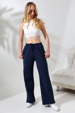 21655 KADIN FULL LYC PENYE KOMPAKT 2 İPLİK CEPLİGENİŞ  PAÇASI AÇIK PANTOLON 