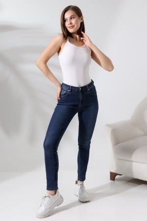 20427 KADIN İP ASKILI ALTI KÜLOTLU VE ÇITÇITLI ATLET 20427 KADIN İP ASKILI ALTI KÜLOTLU VE ÇITÇITLI ATLET