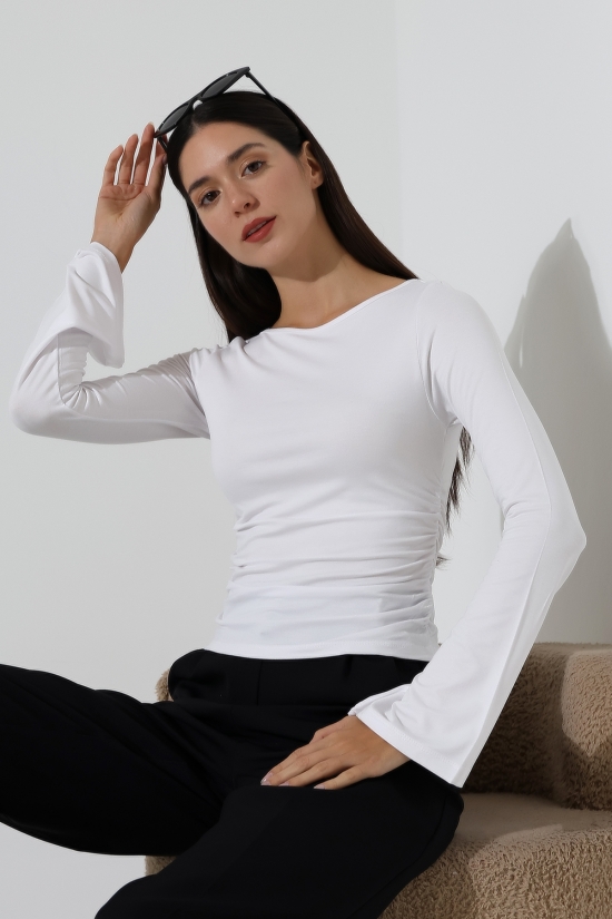 22157 KADIN KAYIK YAKA UZUN KOL UÇLARI İSPANYOL KOL  FULL LYC VİSKON YANLARI BÜZGÜLÜ BLUZ 