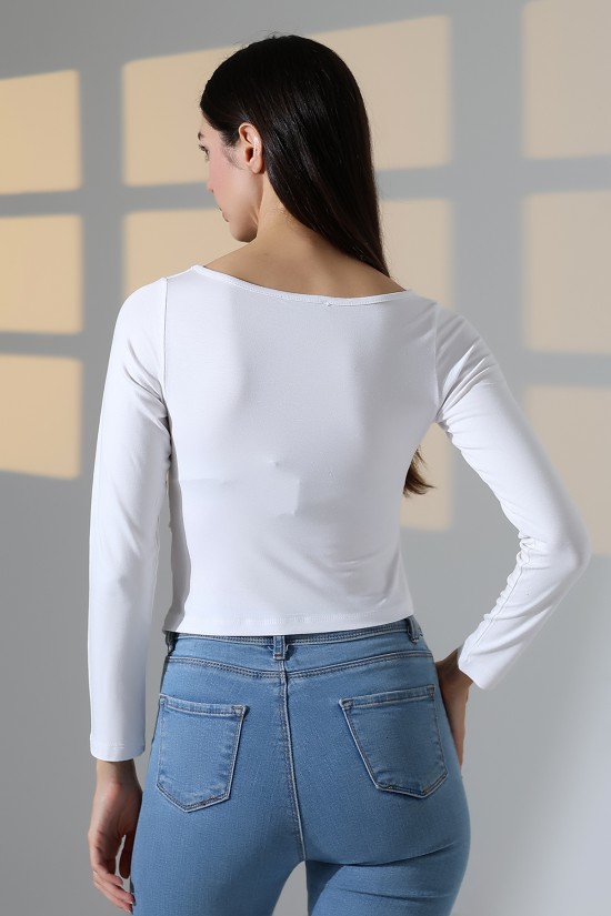 22017 KADIN KAYIK YAKA UZUN KOL YANLARI BÜZGÜLÜ VE ÖNÜ ASİMETRİK KESİMLİ BLUZ 22017 KADIN KAYIK YAKA UZUN KOL YANLARI BÜZGÜLÜ VE ÖNÜ ASİMETRİK KESİMLİ BLUZ